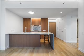 611 W 56th Street 6F, New York (manhattan), NY 10019