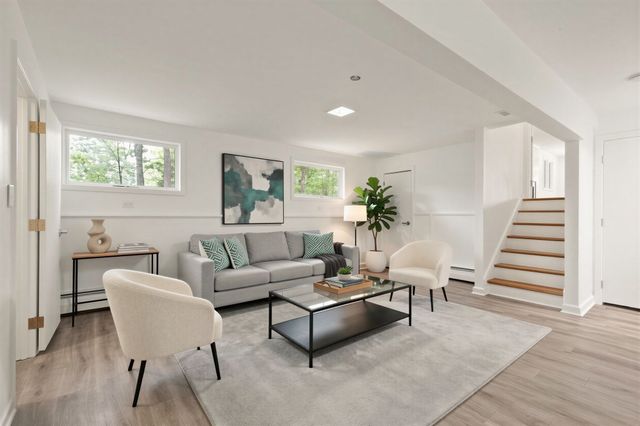 20 Algonquin Rd, Canton, MA 02021