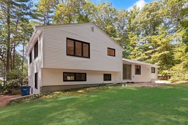 20 Algonquin Rd, Canton, MA 02021