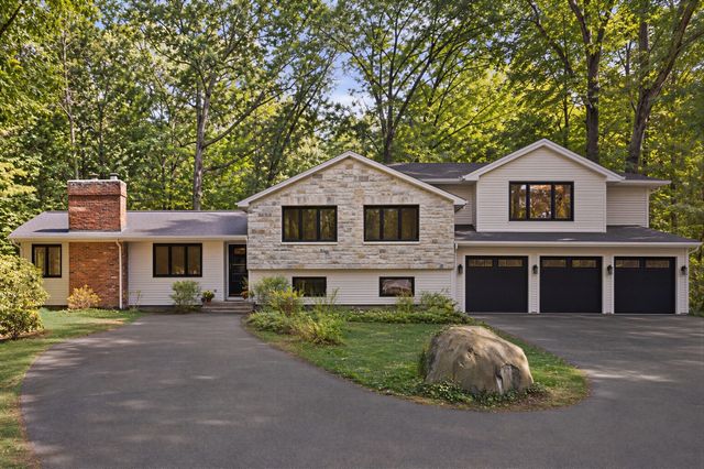 20 Algonquin Rd, Canton, MA 02021