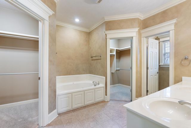 4655 Palm Springs Circle # 1, Conway, AR 72034