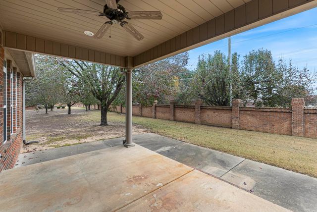 4655 Palm Springs Circle # 1, Conway, AR 72034