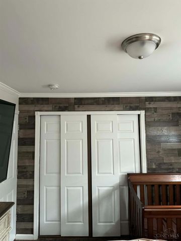 412 Roebling Road, Delhi Twp, OH 45204