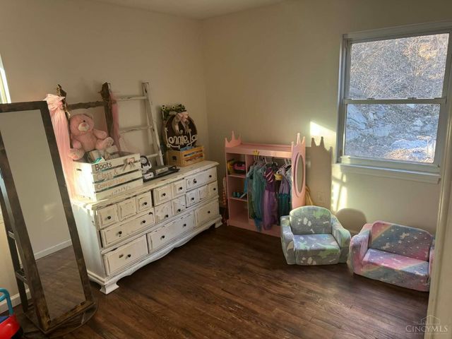 412 Roebling Road, Delhi Twp, OH 45204