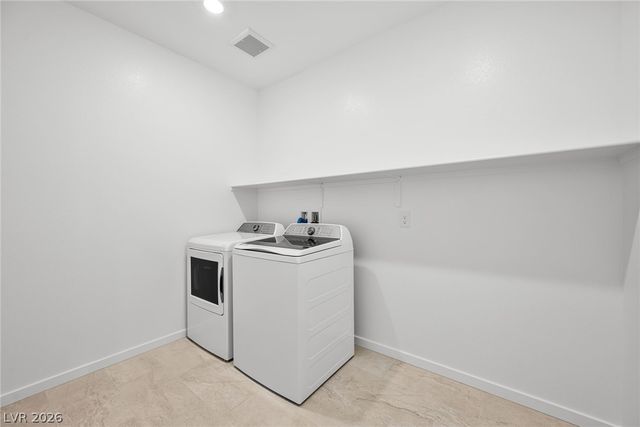 3392 Dancing Waters Street, Las Vegas, NV 89129