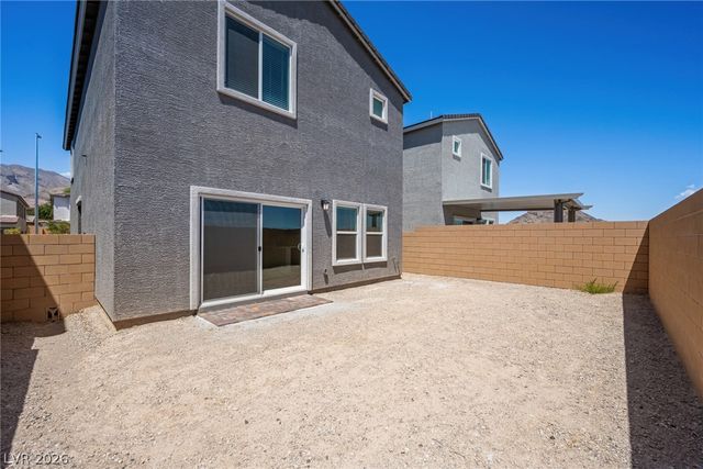 3392 Dancing Waters Street, Las Vegas, NV 89129
