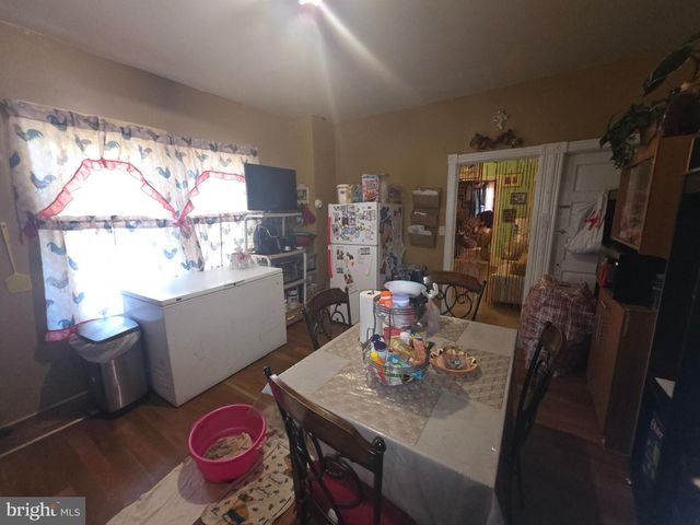 570 ROOSEVELT ST, Trenton, NJ 08618
