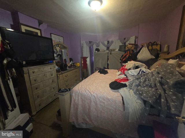 570 ROOSEVELT ST, Trenton, NJ 08618