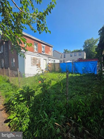 570 ROOSEVELT ST, Trenton, NJ 08618