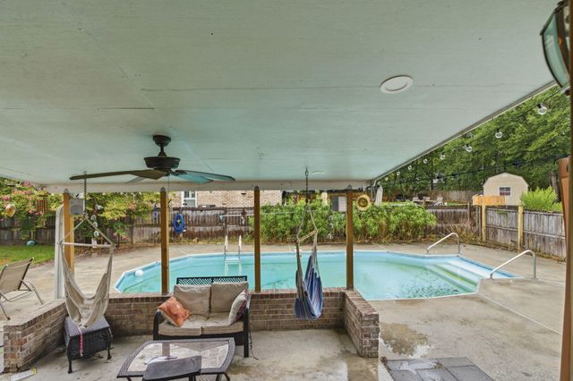 103 Monte Sano Drive, Hanahan, SC 29410