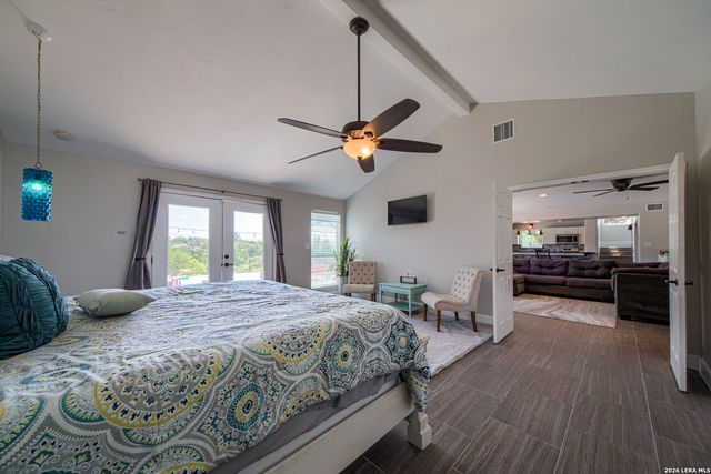 193 DORIS DR, Kerrville, TX 78028