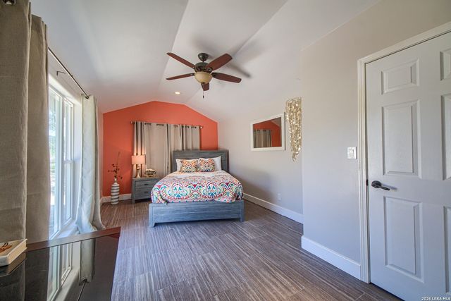 193 DORIS DR, Kerrville, TX 78028
