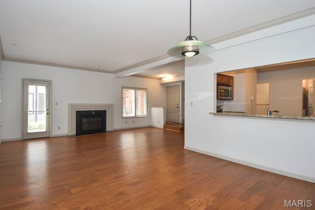 4444 Lindell Boulevard 7, St Louis, MO 63108