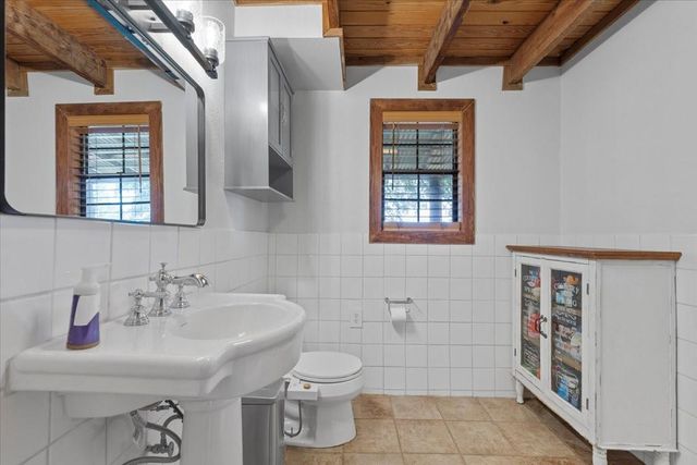 414 Walnut Creek RD, Bastrop, TX 78602