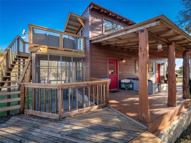 414 Walnut Creek RD, Bastrop, TX 78602