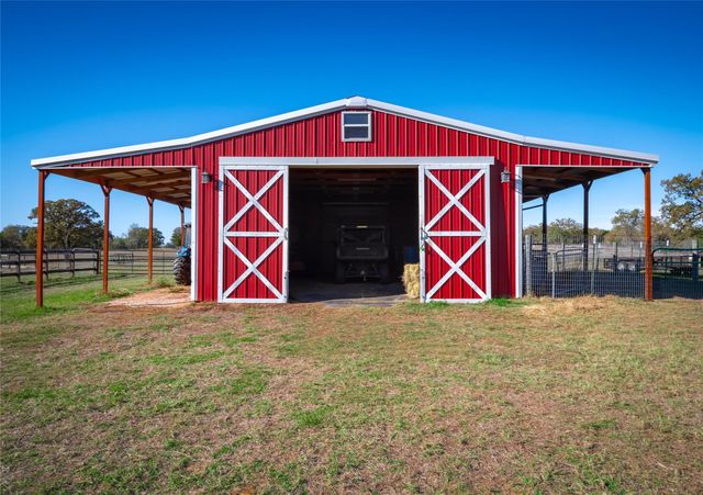 414 Walnut Creek RD, Bastrop, TX 78602