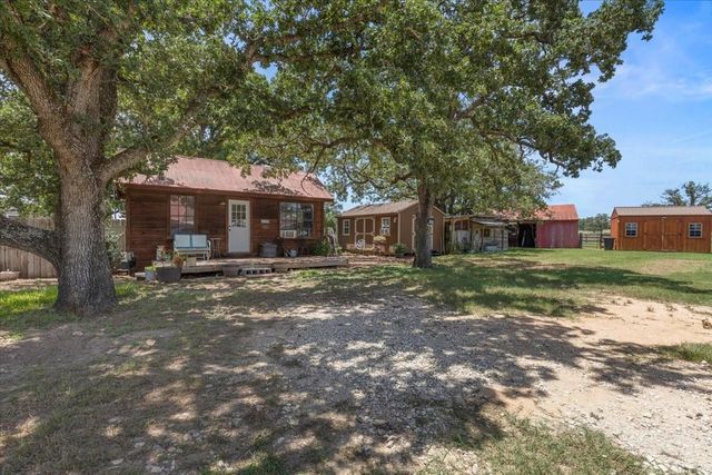 414 Walnut Creek RD, Bastrop, TX 78602