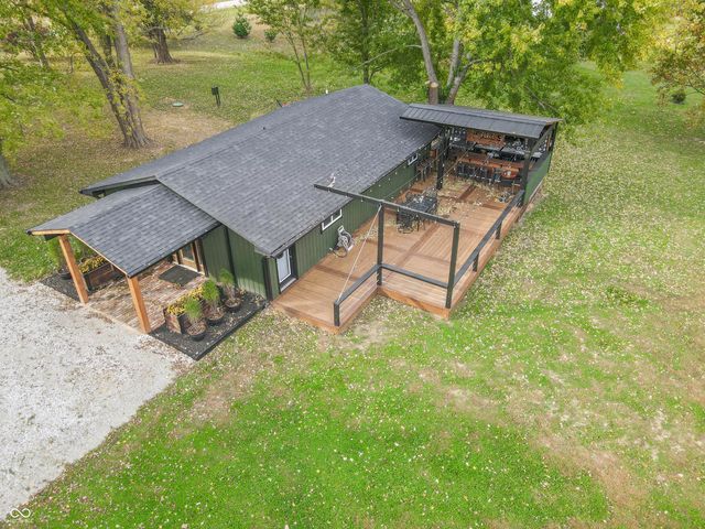 7320 W 1150 S, Waveland, IN 47989