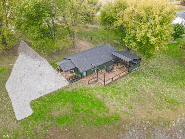 7320 W 1150 S, Waveland, IN 47989