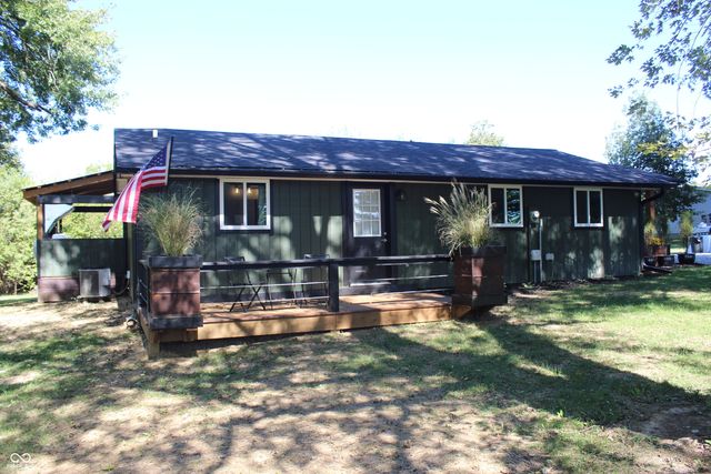 7320 W 1150 S, Waveland, IN 47989