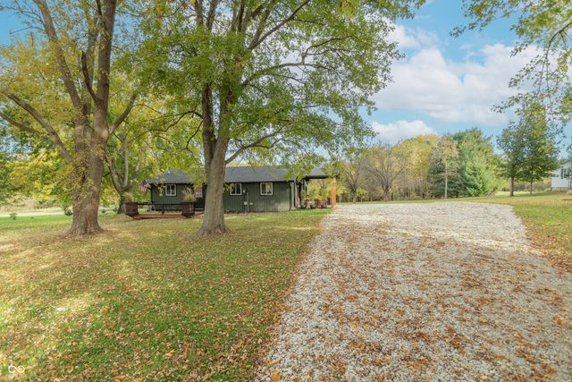 7320 W 1150 S, Waveland, IN 47989