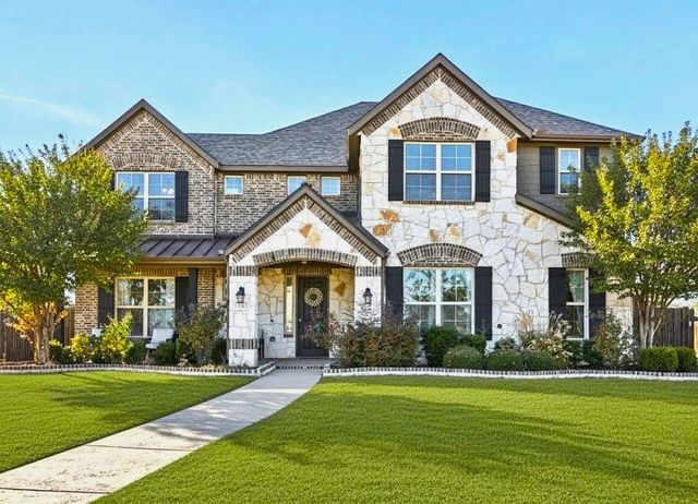 273 Shallow Brook Drive, Sunnyvale, TX 75182