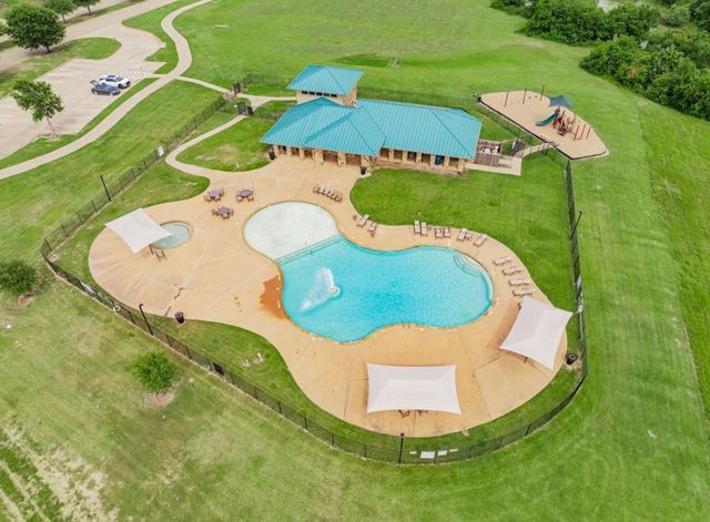 273 Shallow Brook Drive, Sunnyvale, TX 75182