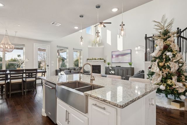 273 Shallow Brook Drive, Sunnyvale, TX 75182