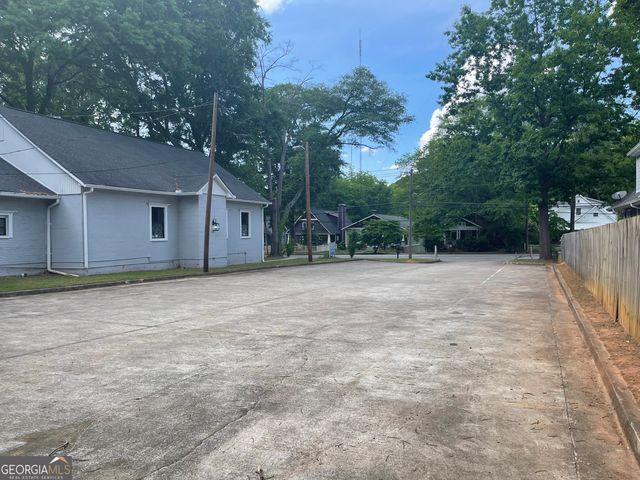 1689 Hosea L Williams Drive, Atlanta, GA 30317