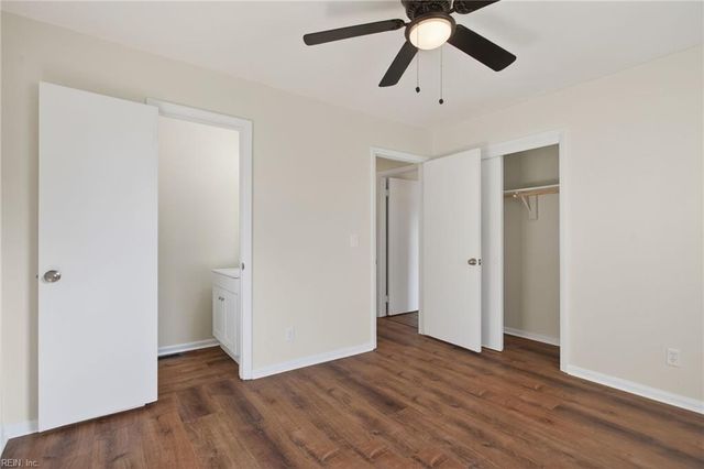 1214 Jamal LN W, Portsmouth, VA 23701