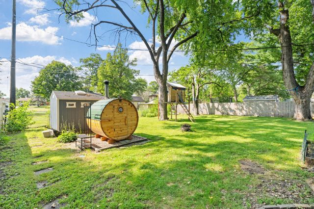 5217 Greatview Avenue, Brooklyn Center, MN 55429