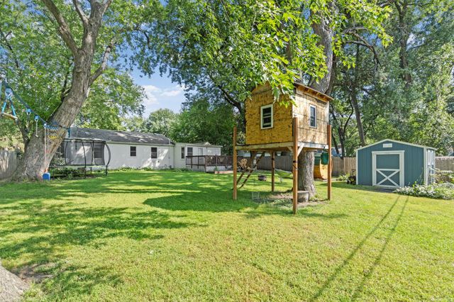 5217 Greatview Avenue, Brooklyn Center, MN 55429