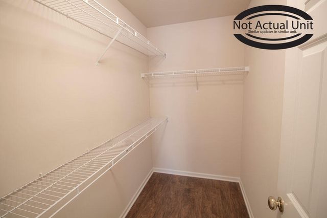 1881 W HARMONY ST, Columbia, MO 65203