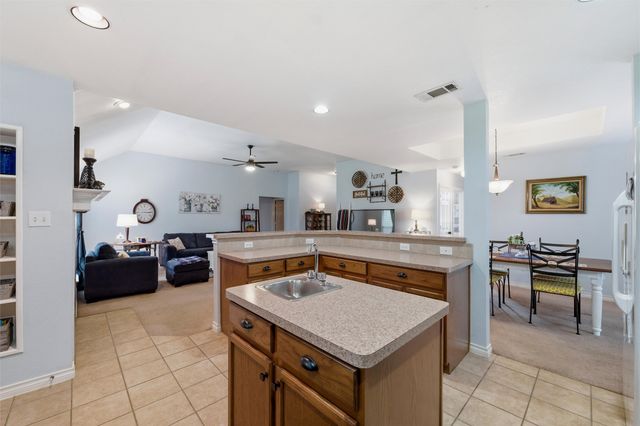 233 Country Meadows Drive, Waxahachie, TX 75165