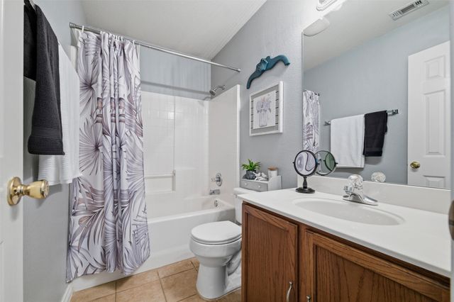 233 Country Meadows Drive, Waxahachie, TX 75165