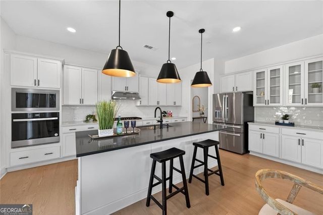 5014 Baywood Lane, Woodstock, GA 30188