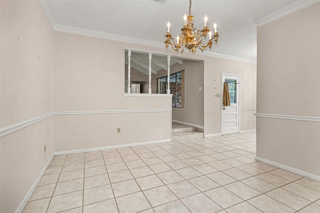 109 Timberside Drive, Conroe, TX 77304