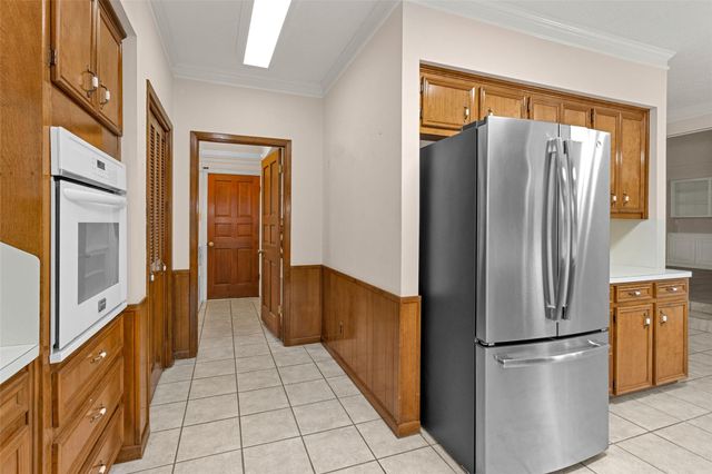 109 Timberside Drive, Conroe, TX 77304