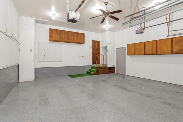 109 Timberside Drive, Conroe, TX 77304