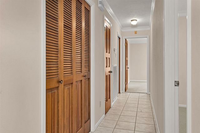 109 Timberside Drive, Conroe, TX 77304