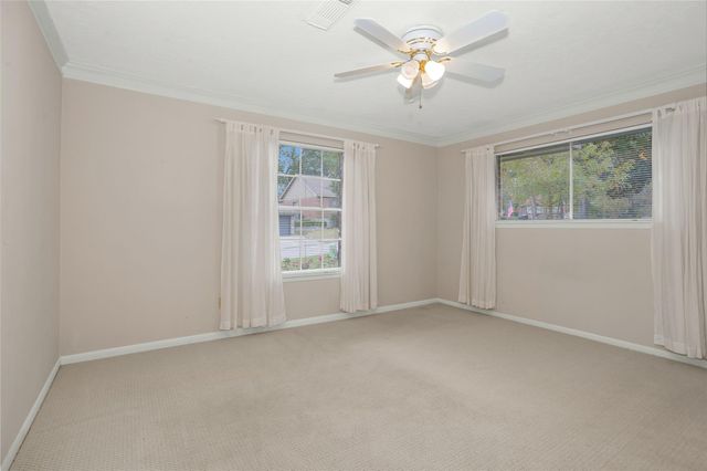 109 Timberside Drive, Conroe, TX 77304