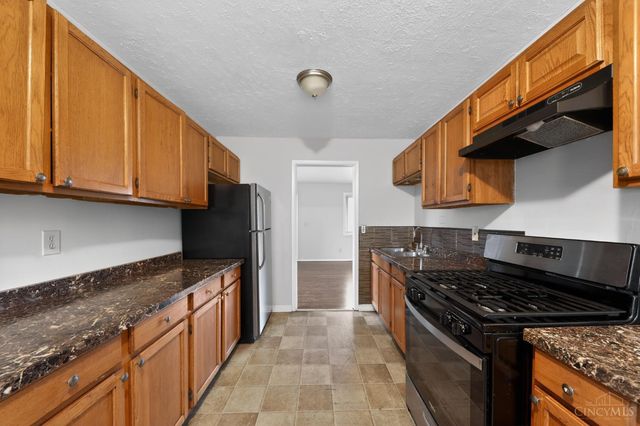 171 Brookhaven Avenue, Cincinnati, OH 45215