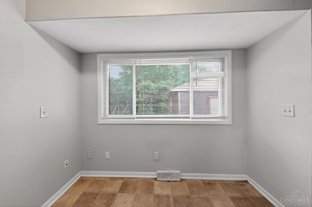 171 Brookhaven Avenue, Cincinnati, OH 45215