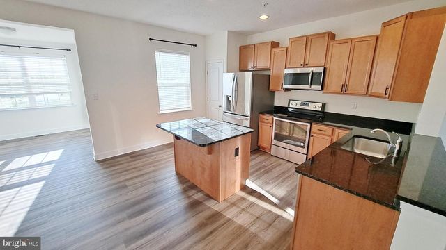 26 HOLSTEIN DR, Hanover, PA 17331