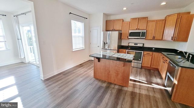 26 HOLSTEIN DR, Hanover, PA 17331