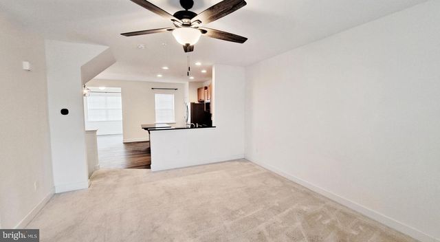 26 HOLSTEIN DR, Hanover, PA 17331