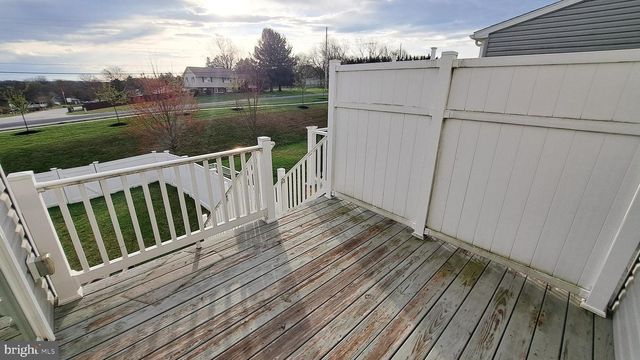 26 HOLSTEIN DR, Hanover, PA 17331
