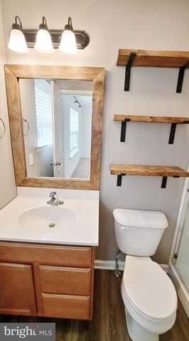 26 HOLSTEIN DR, Hanover, PA 17331