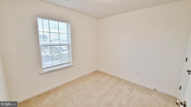 26 HOLSTEIN DR, Hanover, PA 17331