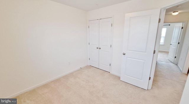 26 HOLSTEIN DR, Hanover, PA 17331